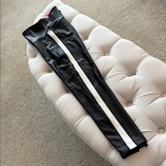 SPANX faux leather stripe leggings - Picture 12 of 13